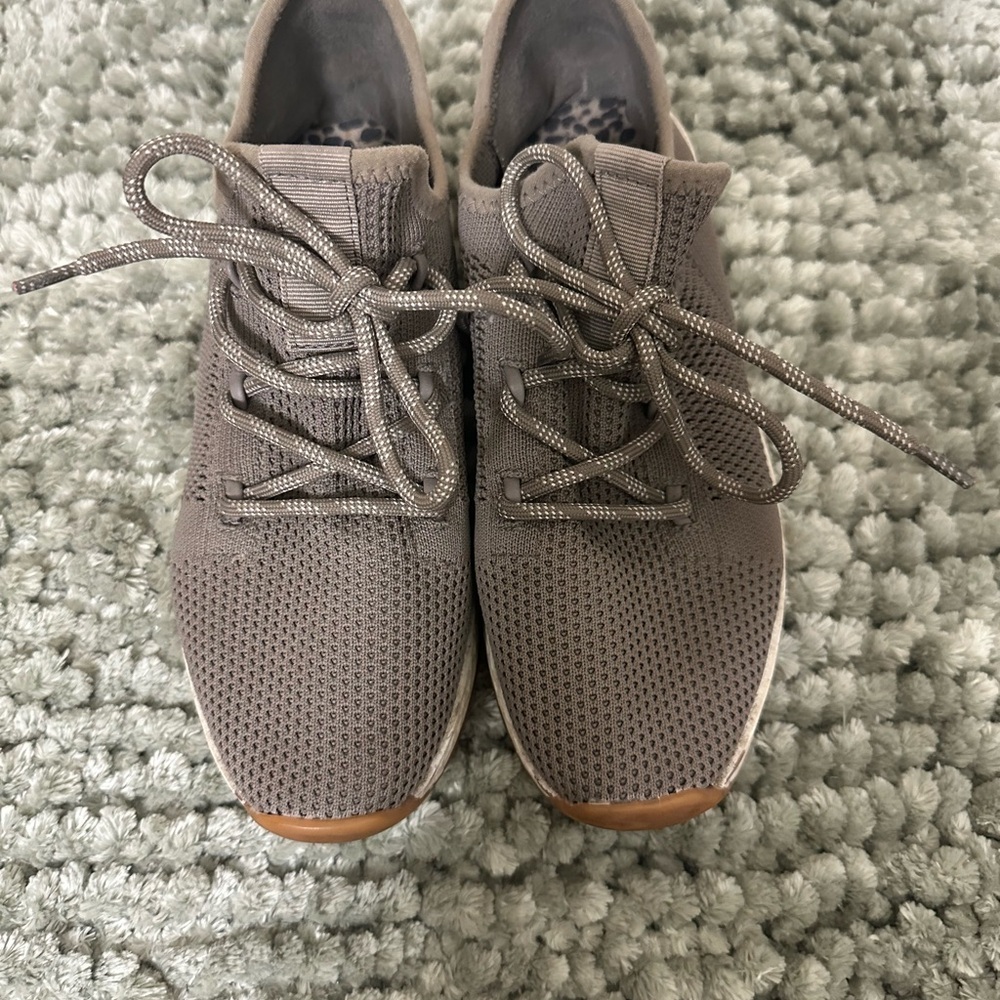 Stylish Gray Lace-Up Sneakers